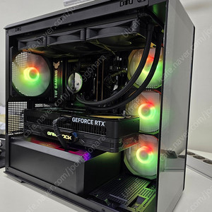 라이젠 9950X3D RTX 5090 본체 팝니다.