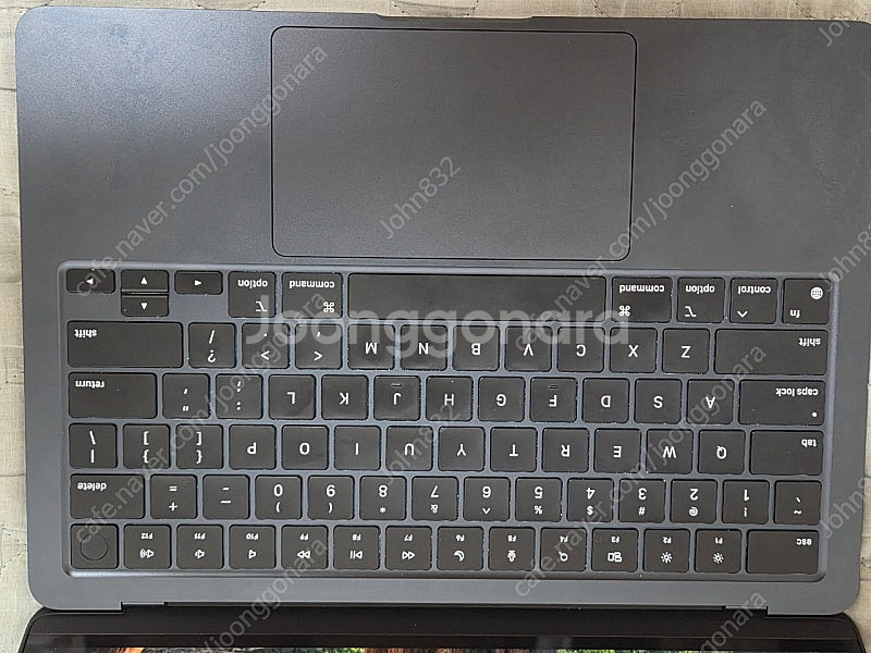 맥북에어 m2 13인치 256gb 8gb 미드나이트--1