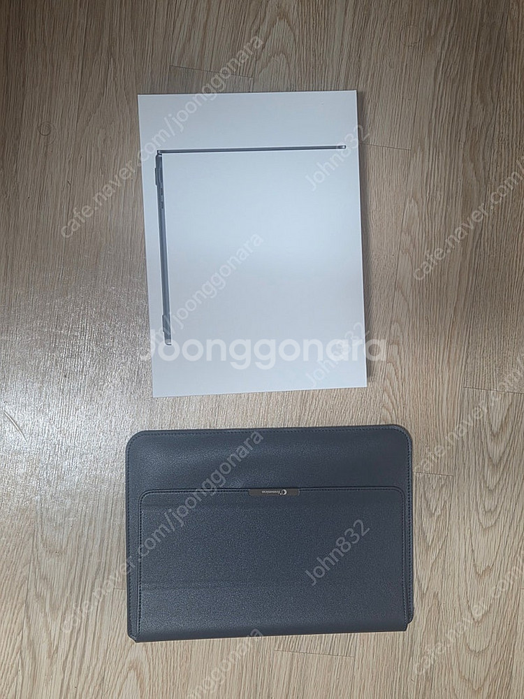 맥북에어 m2 13인치 256gb 8gb 미드나이트--3