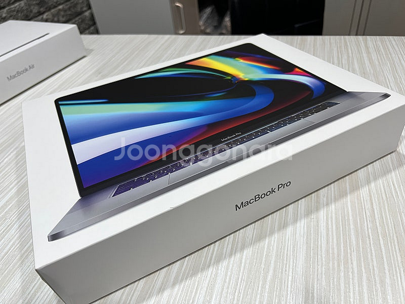 2019 맥북프로 16인치 16G 512G 사이클수 1...--0