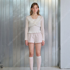 릴리코츠 lillycotts 프릴 슬리브리스 Frill sleeveless(새상품)