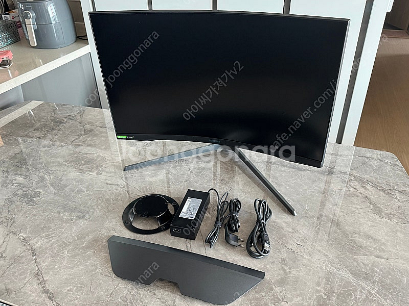삼성 오디세이 g7 27인치 QHD 커브드 모니터--0