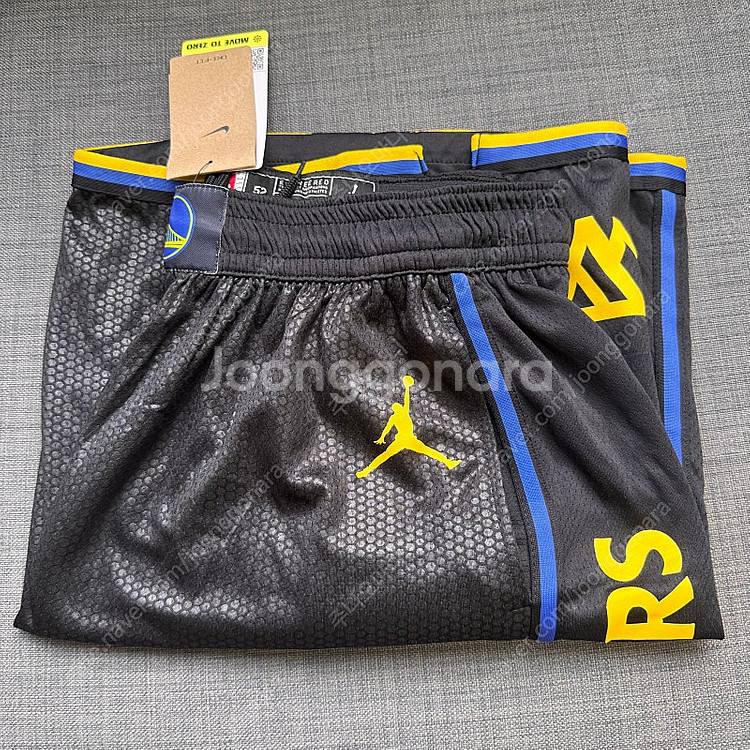 농구 NBA 유니폼 , 조던 농구 바지 새것 팝니다 (...--0