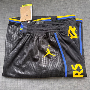 농구 NBA 유니폼 , 조던 농구 바지 새것 팝니다 (미착용)