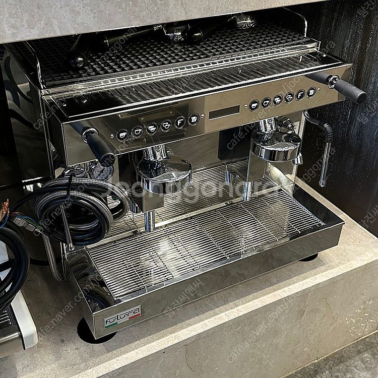 포투라 F100 2그룹 업소용 중고커피머신 반자동커피머...--4