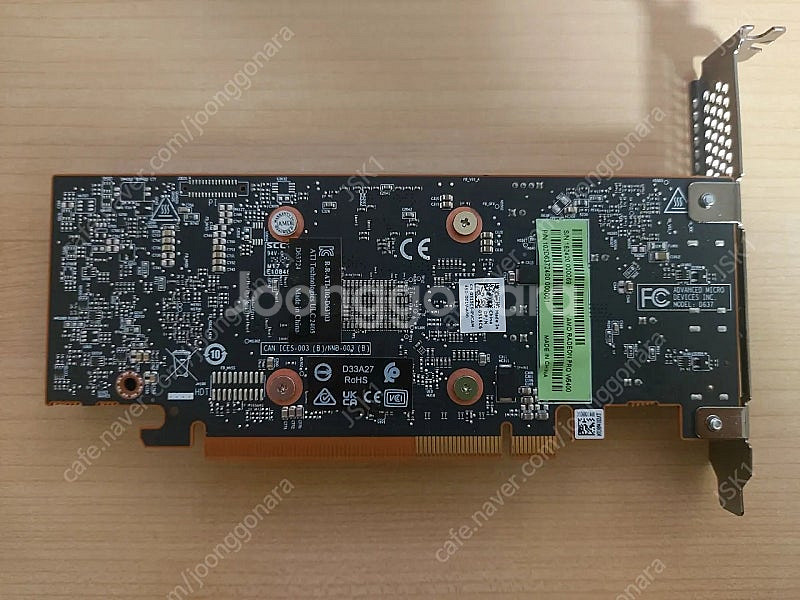 라데온 프로 W6400 1슬롯 무전원 그래픽카드--1