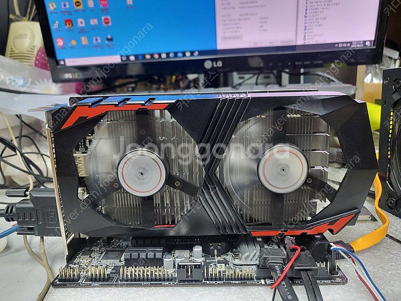 ​​[갤럭시] 지포스 GTX1050 Ti 개간지 EXO...--2