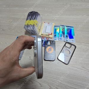 아이폰 15프로 맥스 팝니다
