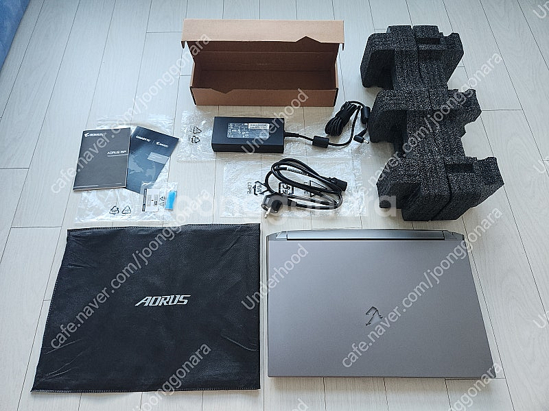 기가바이트 어로스 15G XB 게이밍 노트북 판매 (인...--0