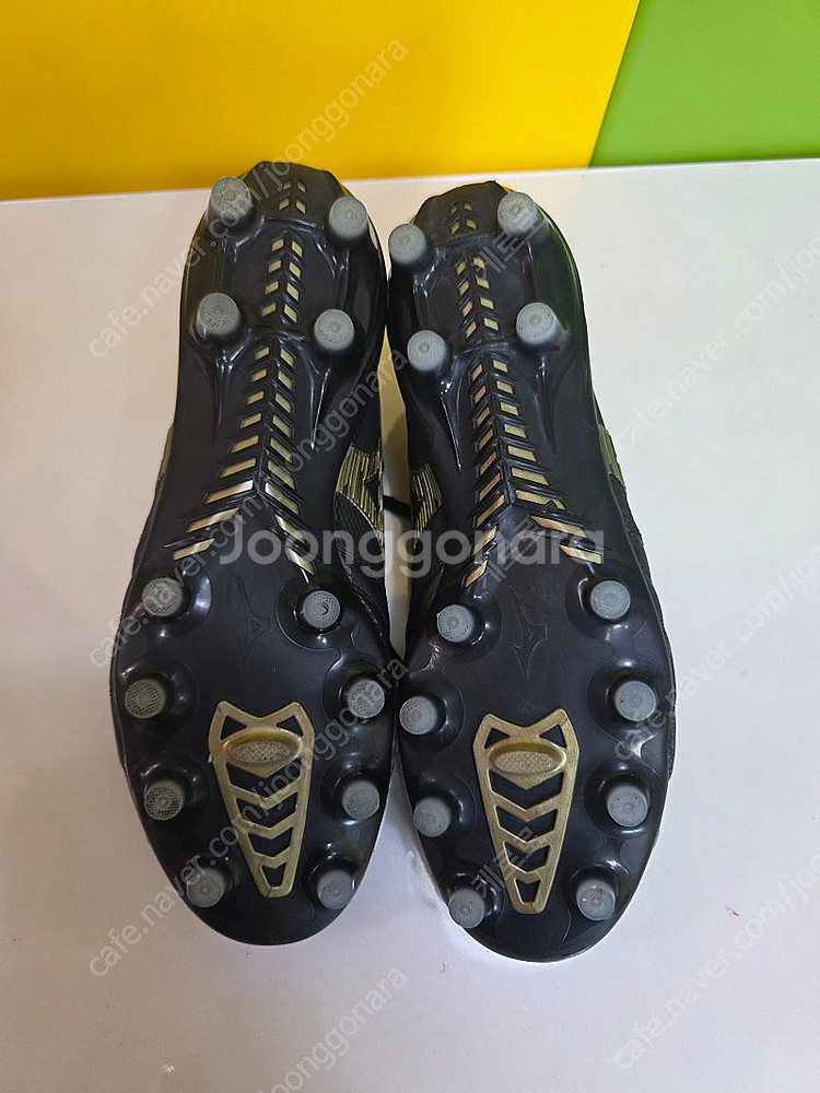 미즈노 모렐리아 네오 4 베타 재팬 블랙골드 260 판매합니다 P1GA234050--4