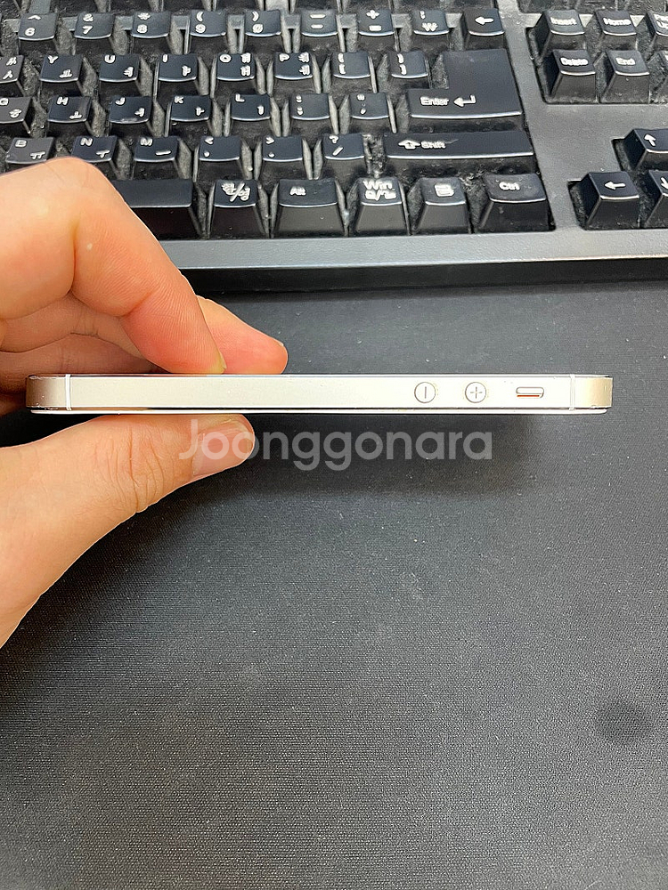 아이폰5S 골드 32GB 배터리100% 상태좋은 중고9...--6