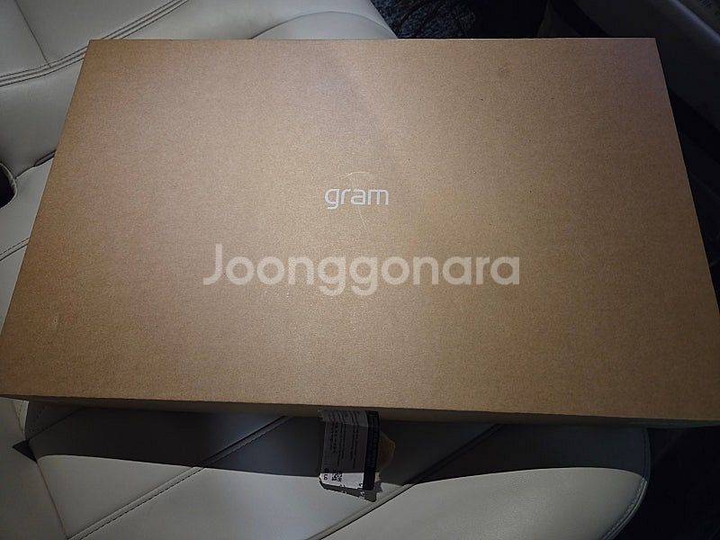 LG GRAM(그램) 2025 15인치 판매합니다.--0