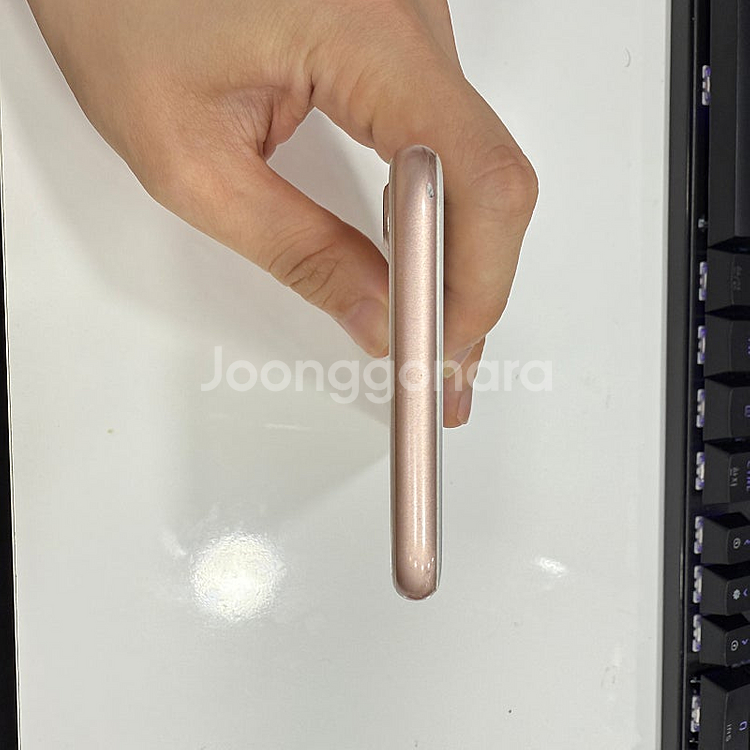 아이폰8 64기가 골드 부산 아이폰 팝니다 11만원--3