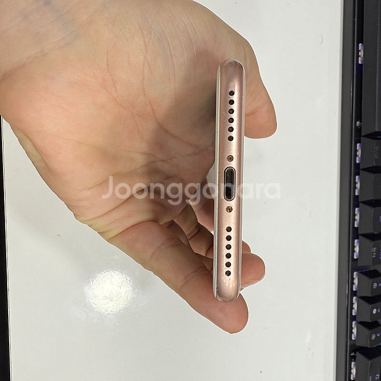 아이폰8 64기가 골드 부산 아이폰 팝니다 11만원--4
