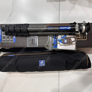 경량 카본 삼각대 레오포토 LS-225CEX 판매합니다.