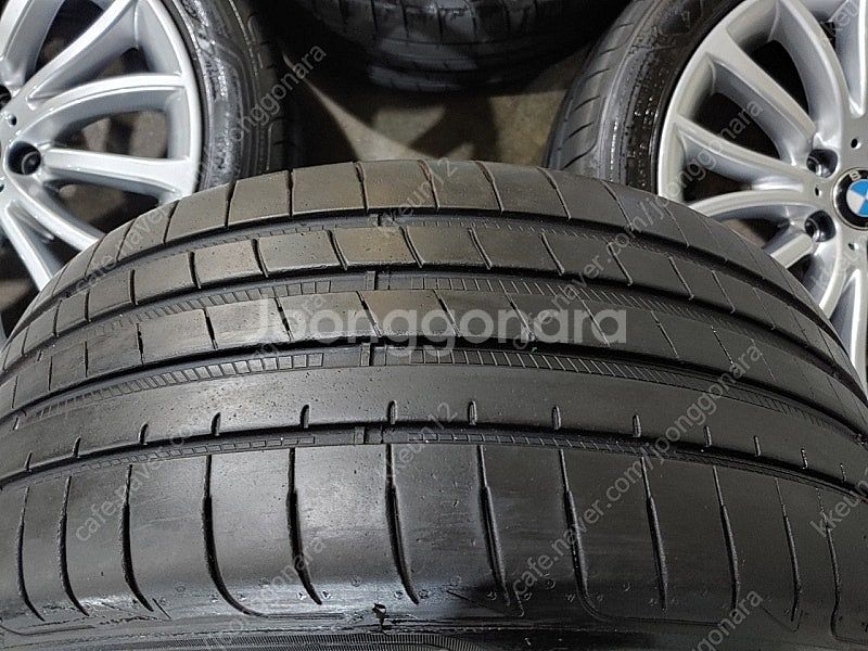 [판매] BMW F10 럭셔리 18인치 정품 휠타이어--5