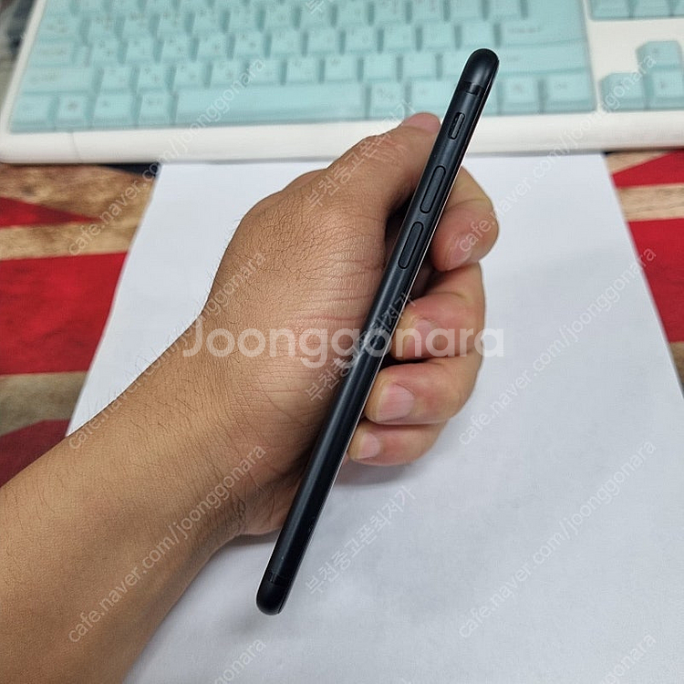 대량가능) 201859 아이폰7 32 매트블랙 AA급 중고폰 13만 배터리90% 부천 신중동역 레트로 인스타폰 사진...--4