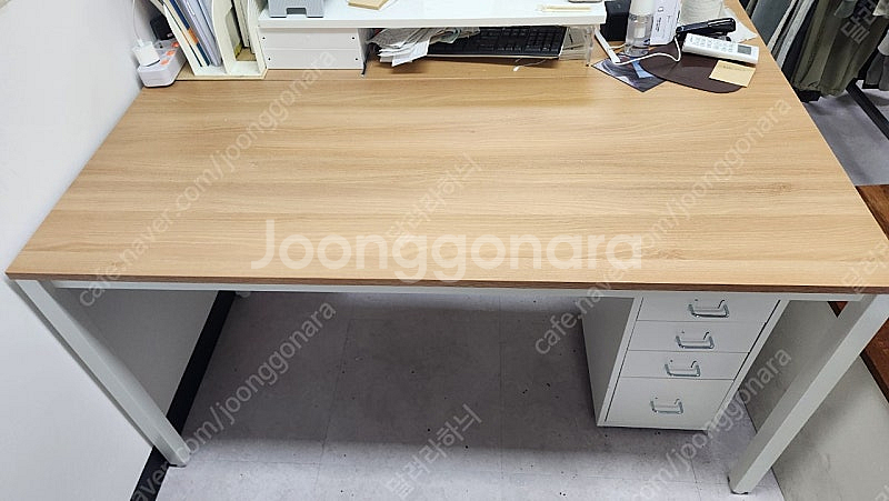 두닷 콰트로 책상 팝니다 1400x600--0