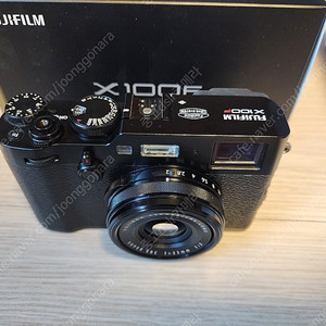 후지필름 X100F 카메라 + TCL-X100 컨버터 판매합니다.
