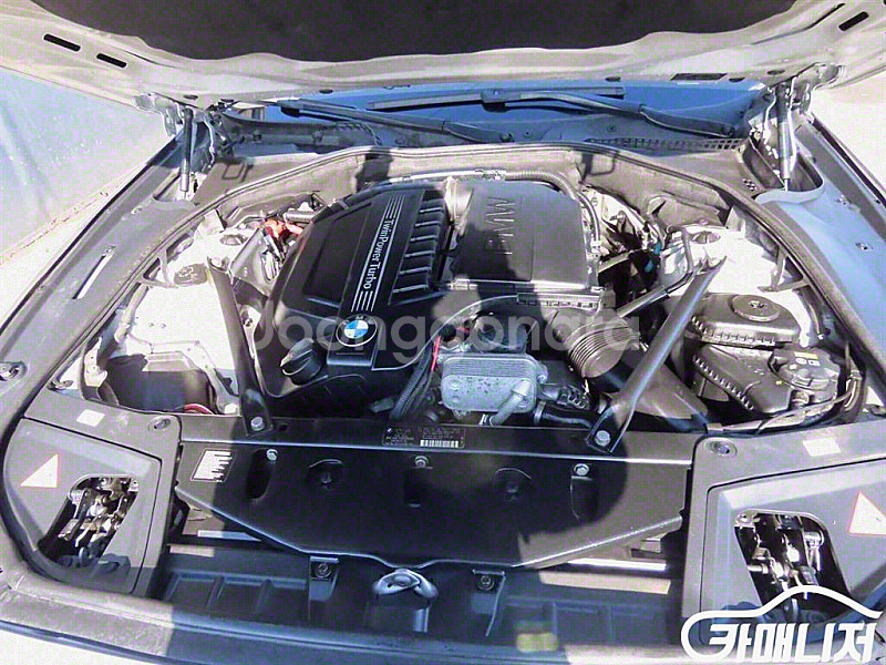 [BMW]5시리즈 (F10) 535i xDrive (5인승) 2012 년 휘발유 중고 중고차 전액할부☆중고차리스☆중...--8