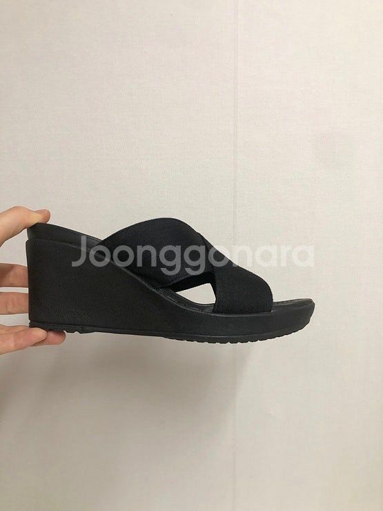 (240-245사이즈)크록스 여성신발 w7 정리해요-카...--4