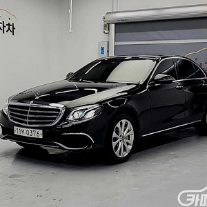 [벤츠]E-클래스 W213 E300 4MATIC 익스클루시브 2019 년 휘발유 중고 중고차 전액할부☆중고차리스☆중고차수출