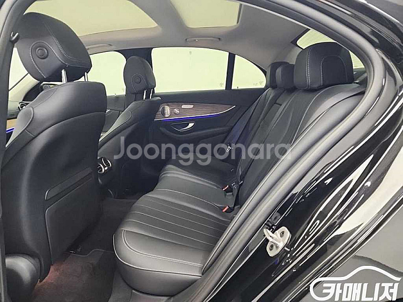 [벤츠]E-클래스 W213 E300 4MATIC 익스클...--3