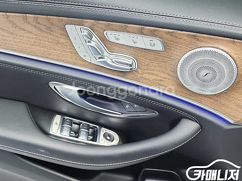 [벤츠]E-클래스 W213 E300 4MATIC 익스클...--4