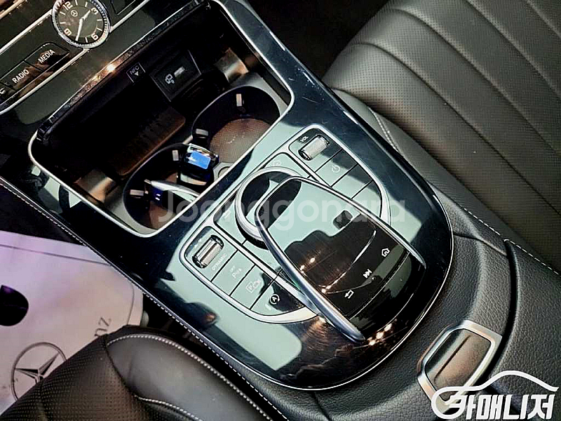 [벤츠]E-클래스 W213 E300 4MATIC 익스클...--5