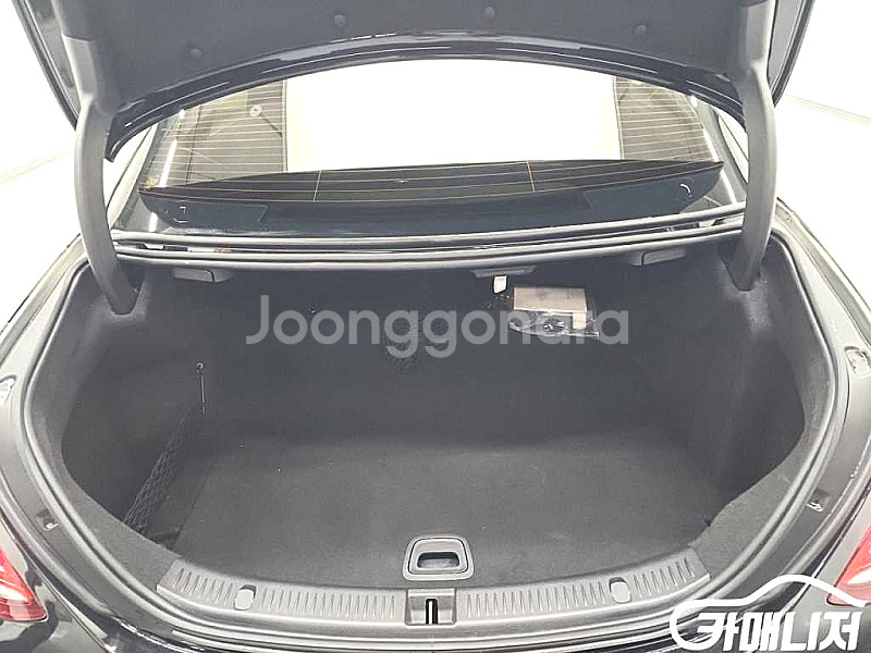 [벤츠]E-클래스 W213 E300 4MATIC 익스클...--8