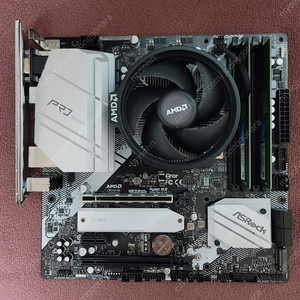 라이젠 5600G + B550m pro4 + 16G