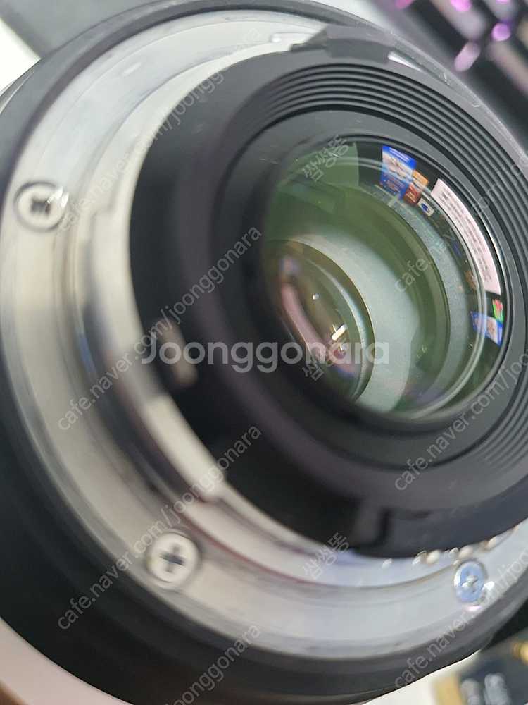 니콘 니코르 AF-S NIKKOR 18-200mm 1:...--5