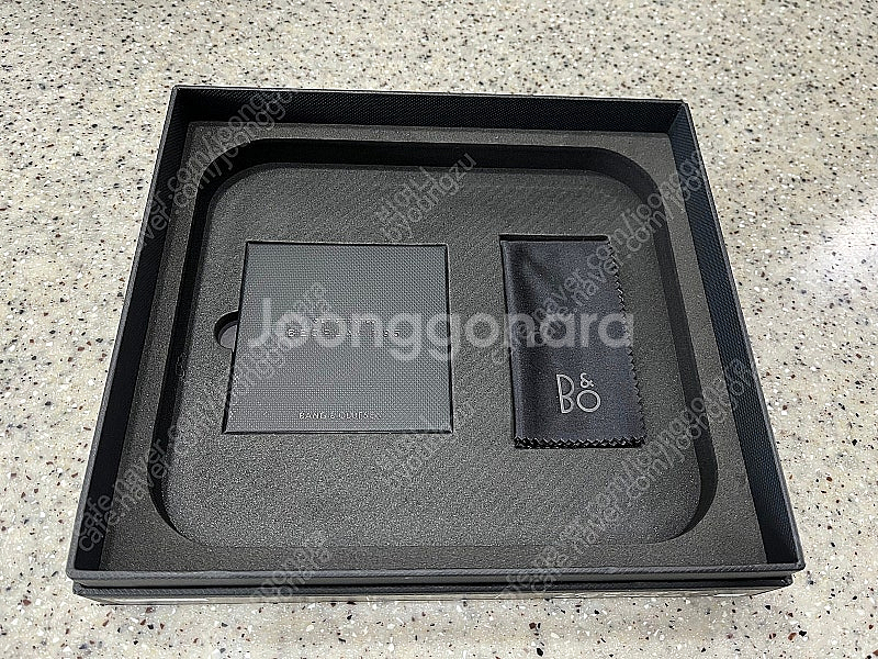 뱅앤올룹슨(B&O) Beoplay H95 헤드폰 판매합니다.--2