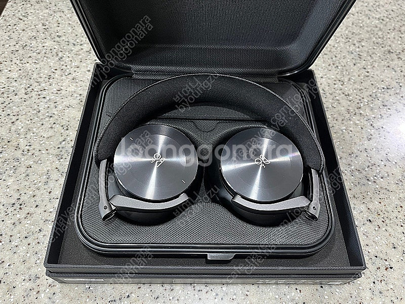 뱅앤올룹슨(B&O) Beoplay H95 헤드폰 판매합니다.--3