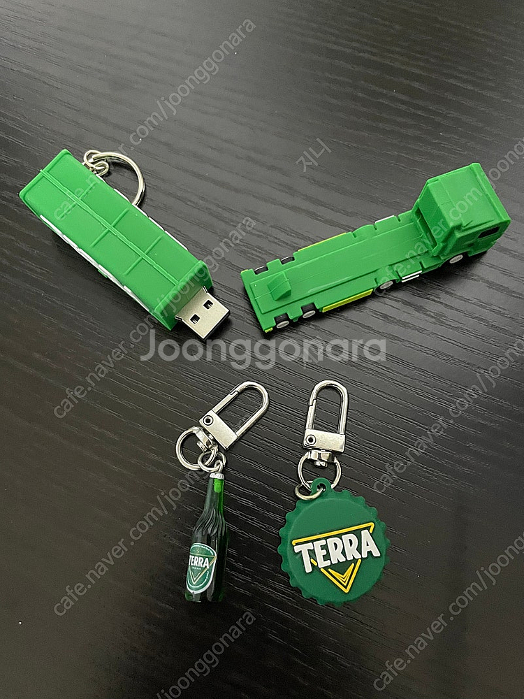 테라 트럭 USB 키링 + 테라 병뚜껑/맥주병 키링- ...--1