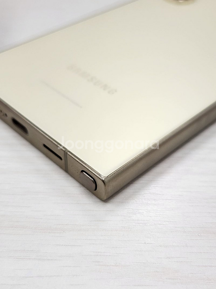 갤럭시 S24울트라 옐로우색상 512용량 상태좋은 무잔상 단말기 80만 판매합니다--4