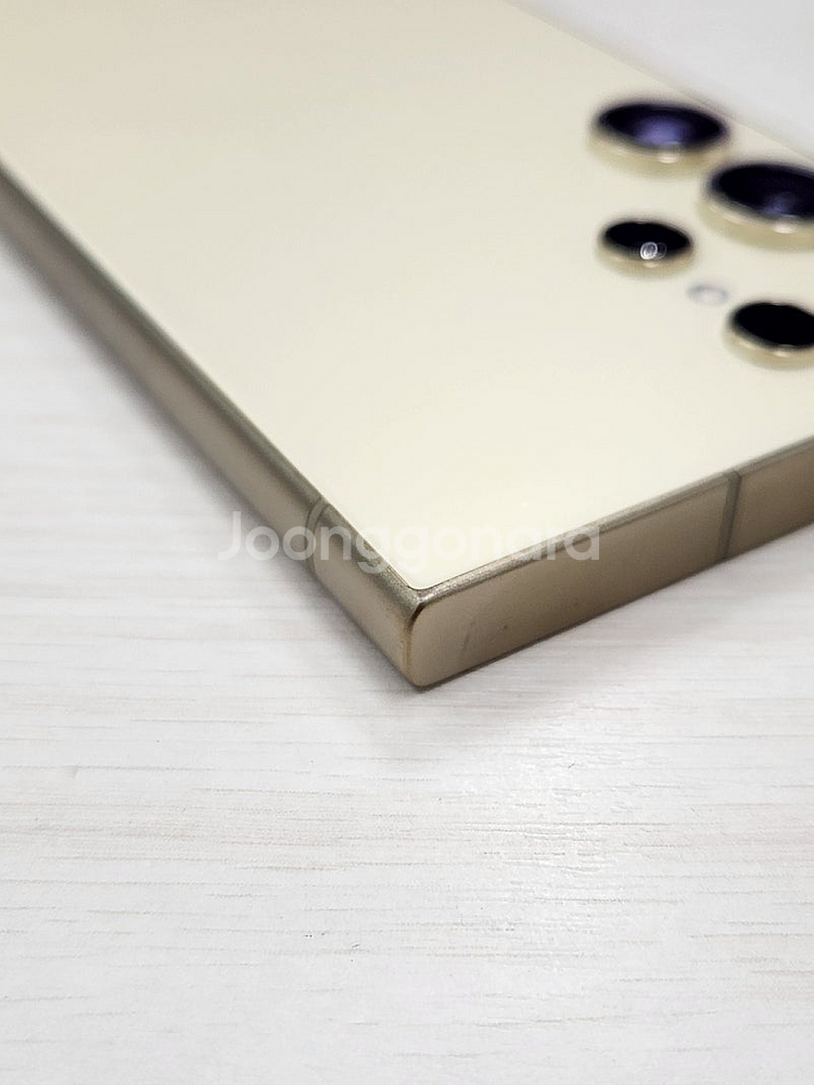 갤럭시 S24울트라 옐로우색상 512용량 상태좋은 무잔상 단말기 80만 판매합니다--7