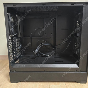 프랙탈디자인 PC 케이스 Fractal Design Pop Air Solid (Black) 팝니다.