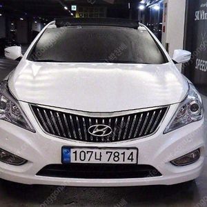 저신용중고차 완무 정품내비 파썬 내외관깔끔