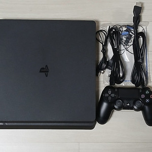 PS4 슬림 2017A. 팝니다