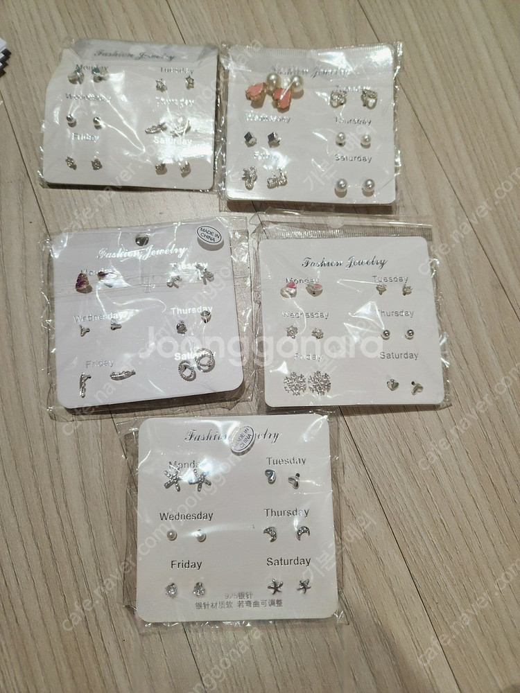 (악세사리)딱붙.깔끔 귀걸이/써지컬/티타늄/실버/캐릭터...--7