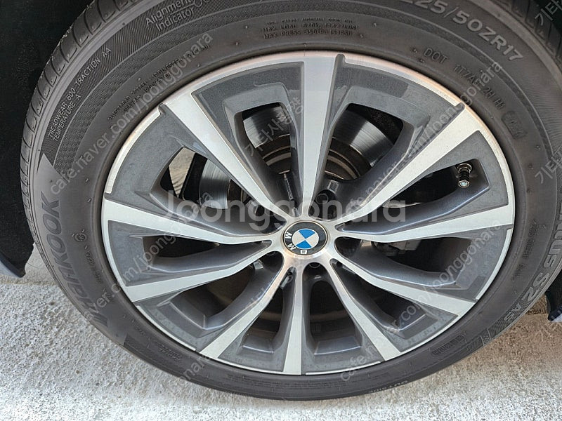 BMW G20 3시리즈 17인치 순정휠+타이어 팝니다.--0