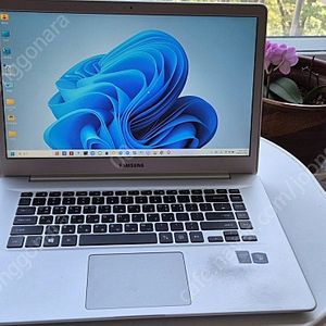 삼성 NT910S5K i7 5세대 메모리 8G SSD 256G 15.6인치 슬림 중고 노트북