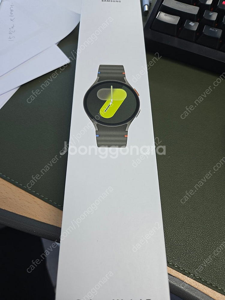 갤럭시 워치7 44mm 그린을 실버로 교환 원합니다--0