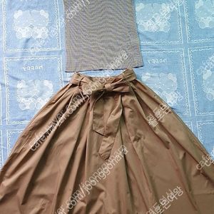정품 플리츠플리즈미스트&베이지롱스커트