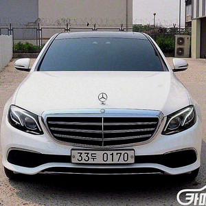 [벤츠]E-클래스 W213 E220d 익스클루시브 2017 년 경유 중고 중고차 전액할부☆중고차리스☆중고차수출