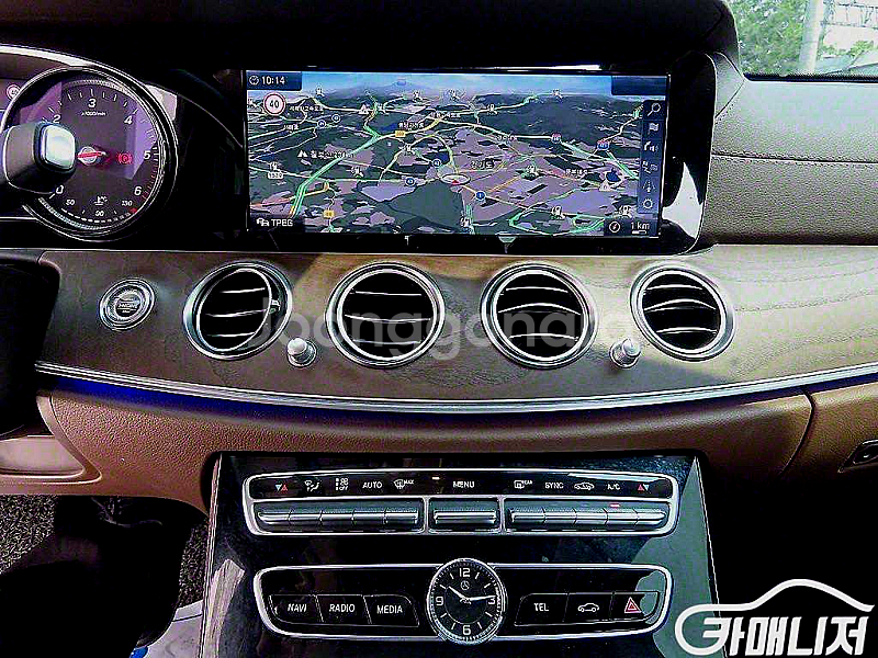 [벤츠]E-클래스 W213 E220d 익스클루시브 20...--4