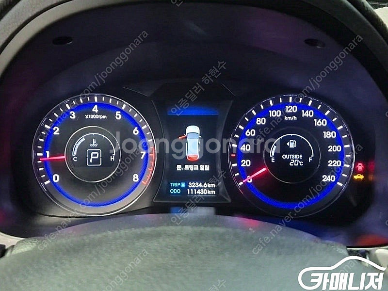 14년식 [현대]i40 2.0 GDI D 스펙 (5인승...--6