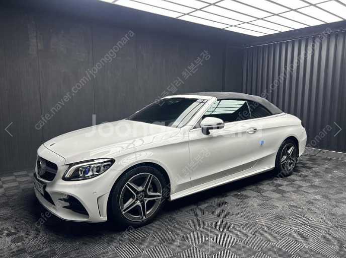 벤츠c클래스중고 완전무사고 1인신조 기스조차 없는 신차...--4