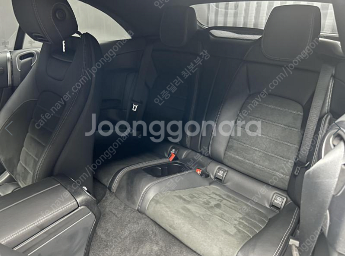 벤츠c클래스중고 완전무사고 1인신조 기스조차 없는 신차...--6